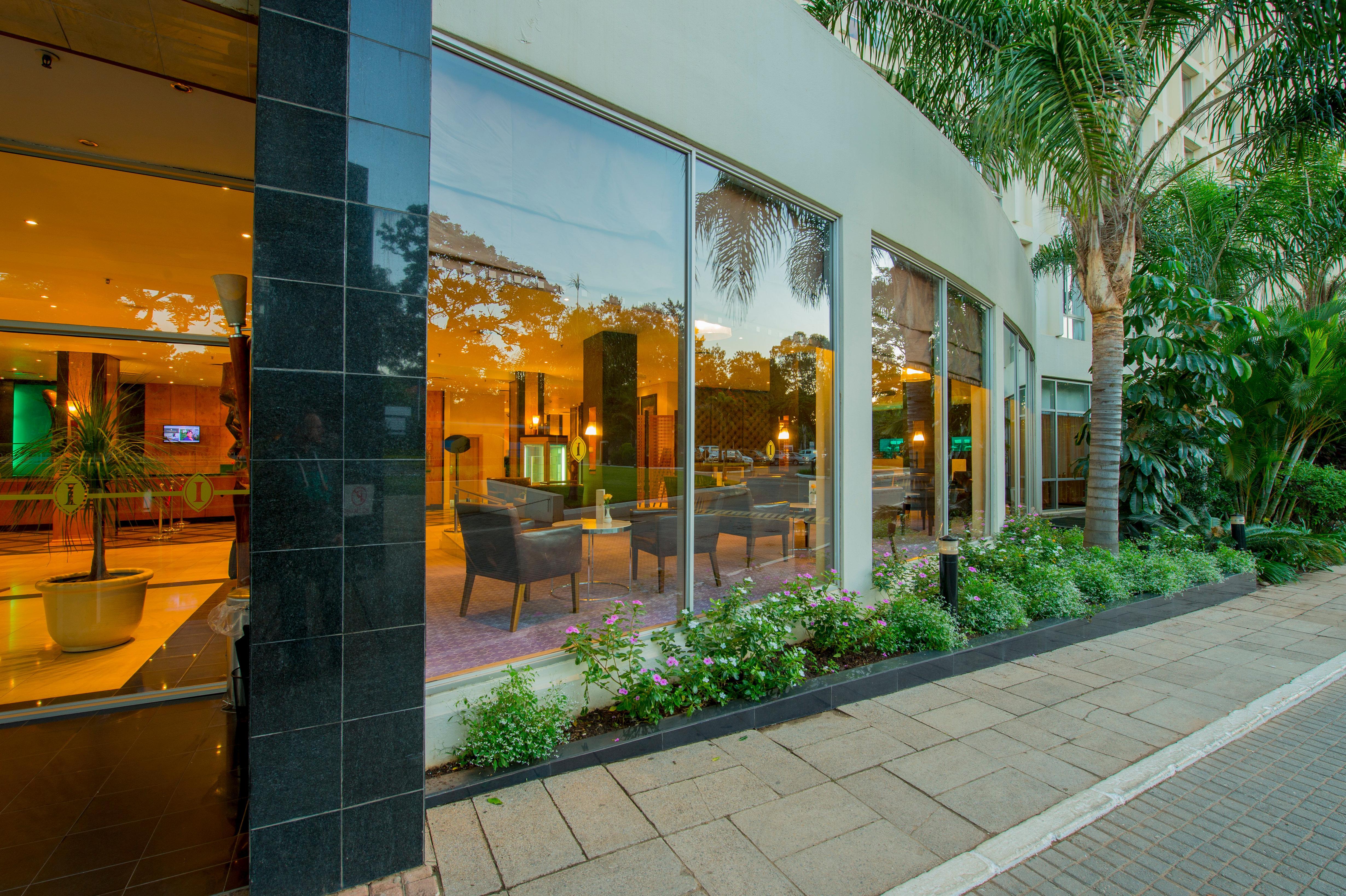 Intercontinental Lusaka By Ihg Luaran gambar